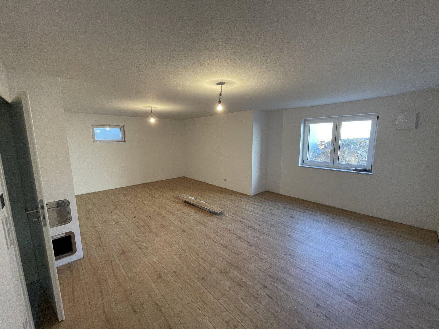 Prenájom domu 134 m², pozemok 361 m², Langfeldstraße 11a, Neunkirchen am Brand, Bavorsko Prenájom domu 134 m², pozemok 361 m², Langfeldstraße 11a, Neunkirchen am Brand, Bavorsko