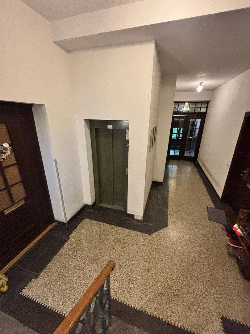 Prenájom bytu 3-izbový 79 m², Hoffmannstraße 30, Chemnitz, Sasko Prenájom bytu 3-izbový 79 m², Hoffmannstraße 30, Chemnitz, Sasko