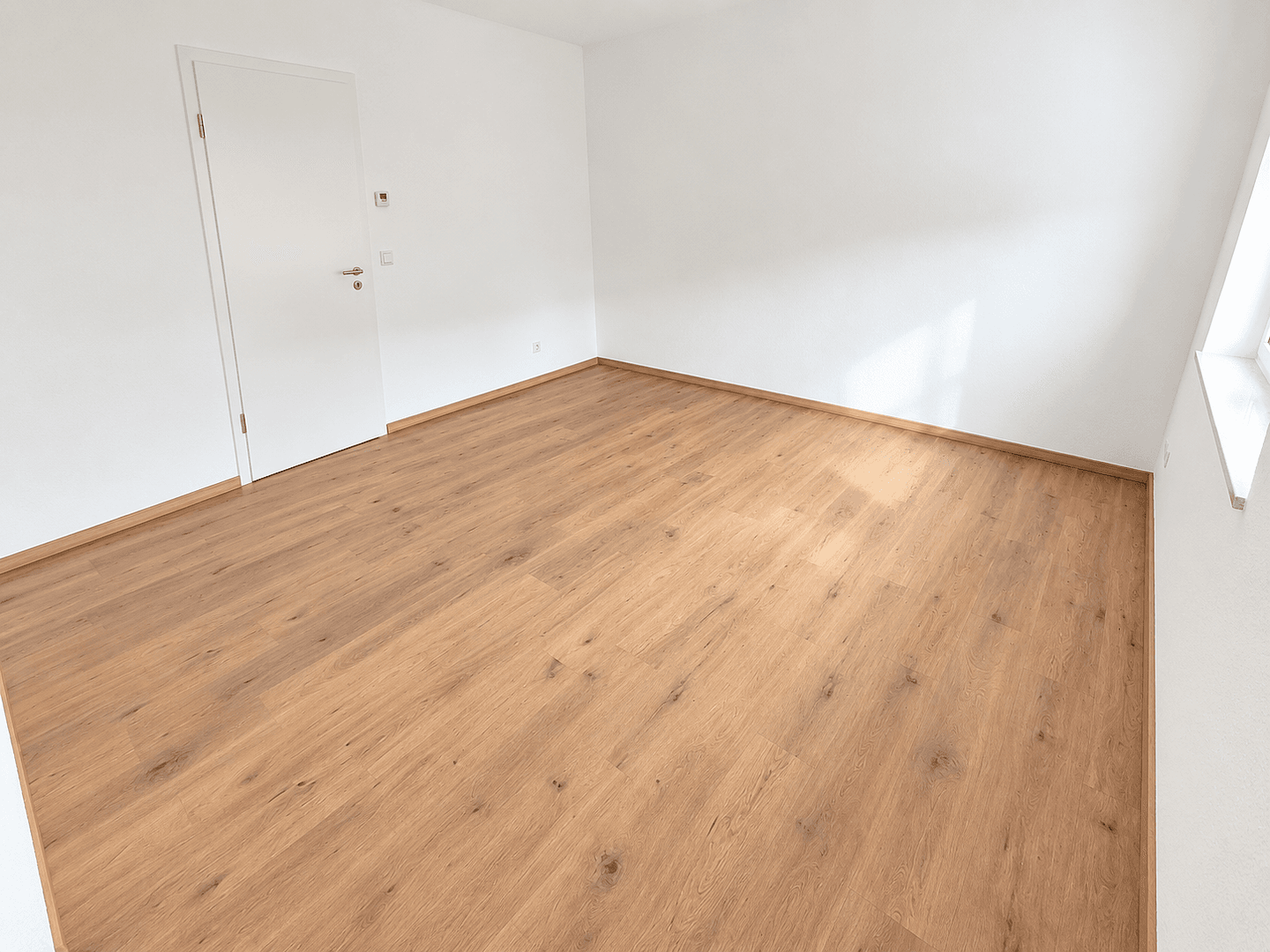 Prenájom domu 128 m², pozemok 180 m², Isernhagen, Dolné Sasko Prenájom domu 128 m², pozemok 180 m², Isernhagen, Dolné Sasko