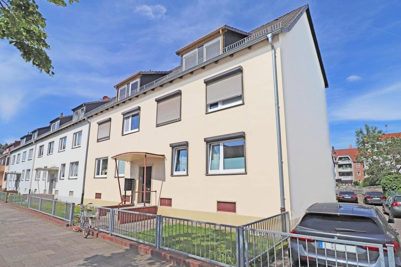 Prenájom bytu 3-izbový 63 m², Bremen, Brémy Prenájom bytu 3-izbový 63 m², Bremen, Brémy