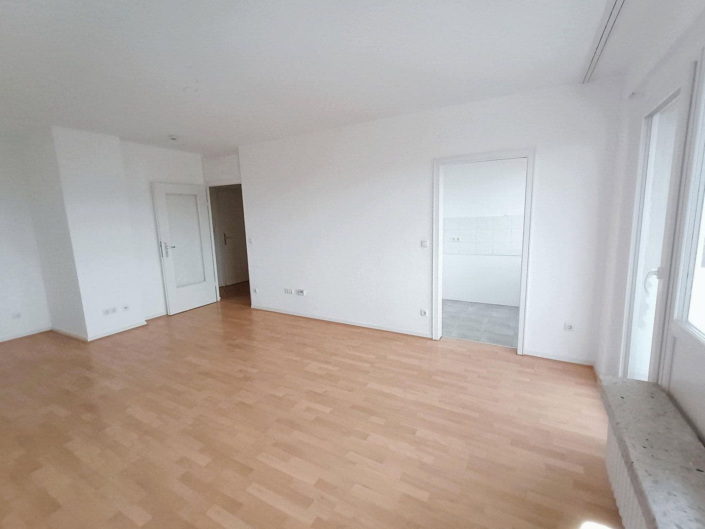 Prenájom bytu 1-izbový 36 m², Bahnhofstr. 19-21, Castrop-Rauxel, Severné Porýnie - Westfálsko Prenájom bytu 1-izbový 36 m², Bahnhofstr. 19-21, Castrop-Rauxel, Severné Porýnie - Westfálsko