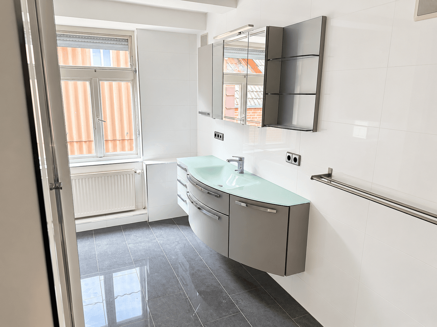 Prenájom bytu 2-izbový 60 m², Marktstraße 17, Wolfsburg, Dolné Sasko Prenájom bytu 2-izbový 60 m², Marktstraße 17, Wolfsburg, Dolné Sasko
