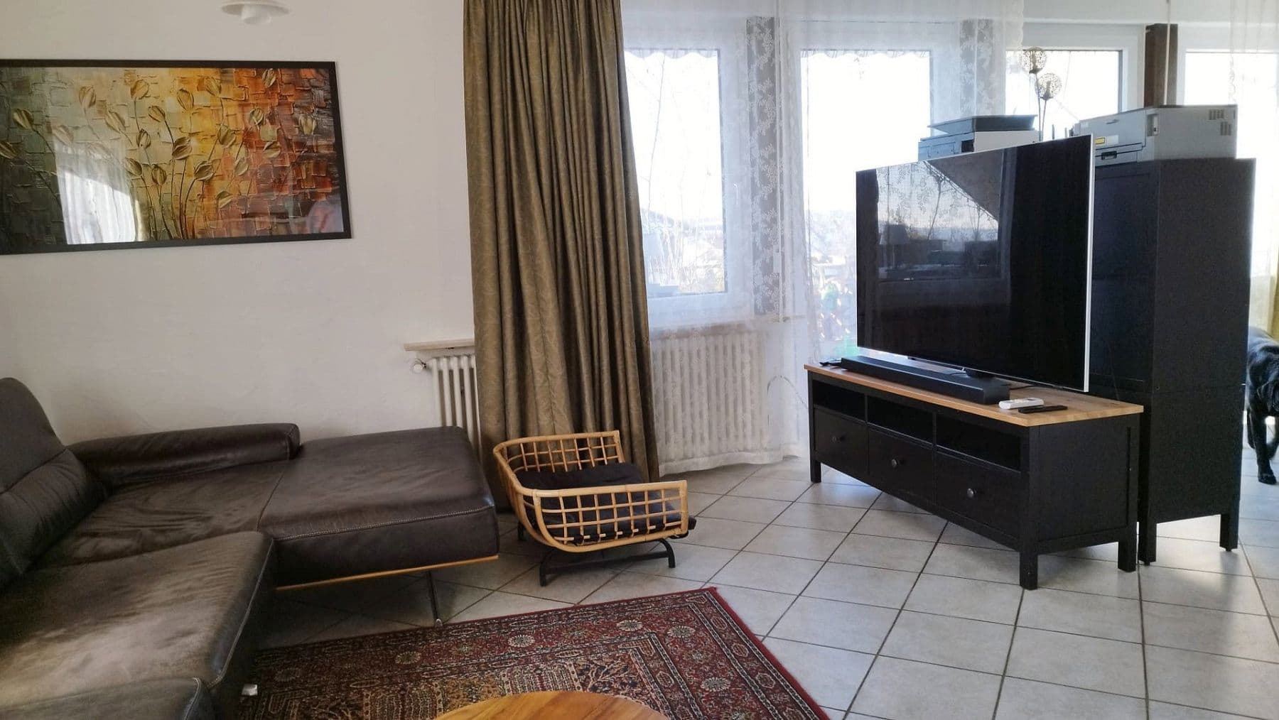 Prenájom bytu 3-izbový 110 m², Ammerbuch, Bádensko-Wurttembersko Prenájom bytu 3-izbový 110 m², Ammerbuch, Bádensko-Wurttembersko