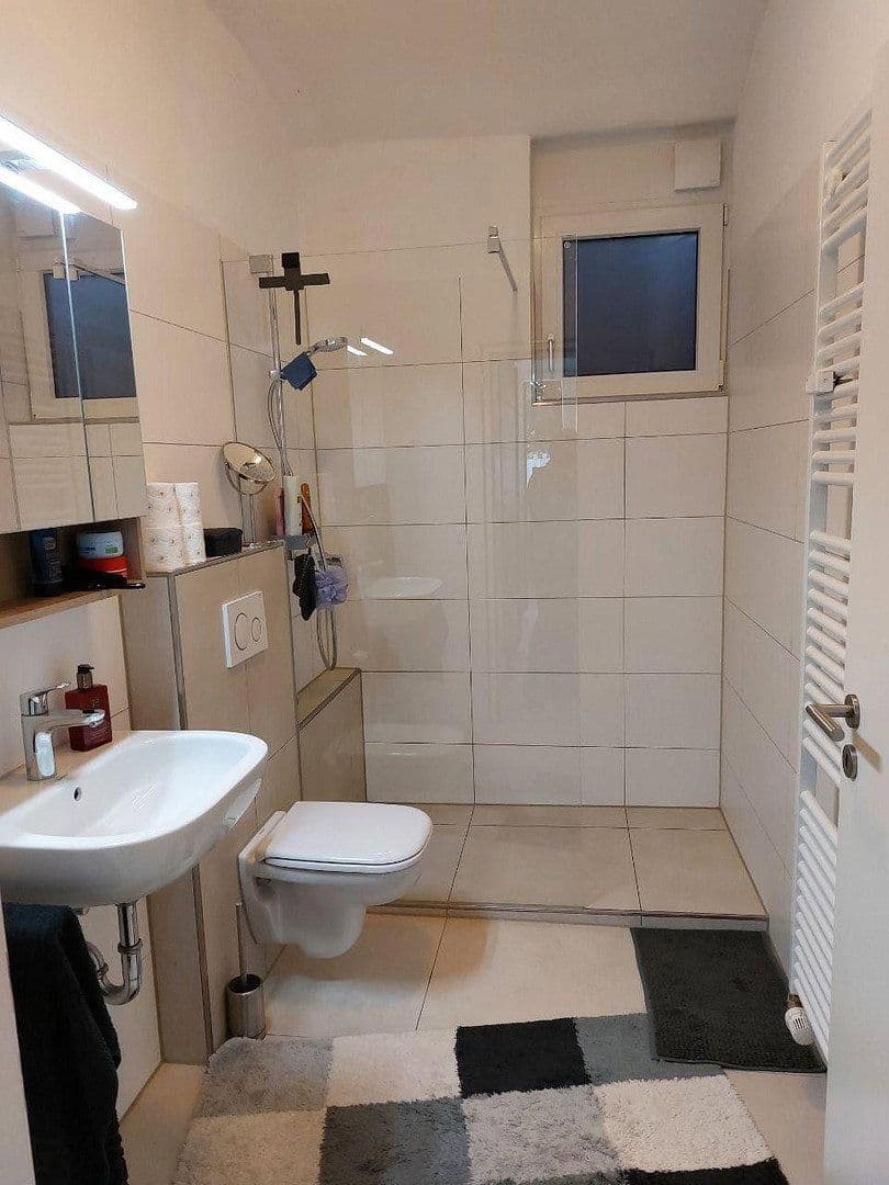Prenájom bytu 1-izbový 55 m², Schwedenstraße 1, Alzenau, Bavorsko Prenájom bytu 1-izbový 55 m², Schwedenstraße 1, Alzenau, Bavorsko