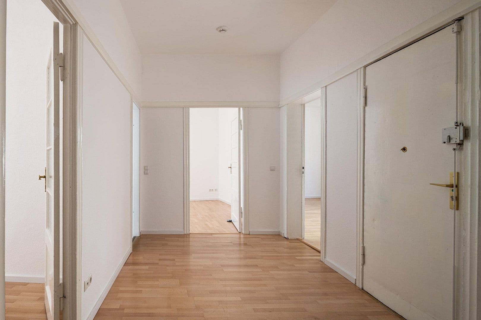 Predaj bytu 3-izbový 89 m², Paulsborner Str. 12, Berlin, Berlín Predaj bytu 3-izbový 89 m², Paulsborner Str. 12, Berlin, Berlín