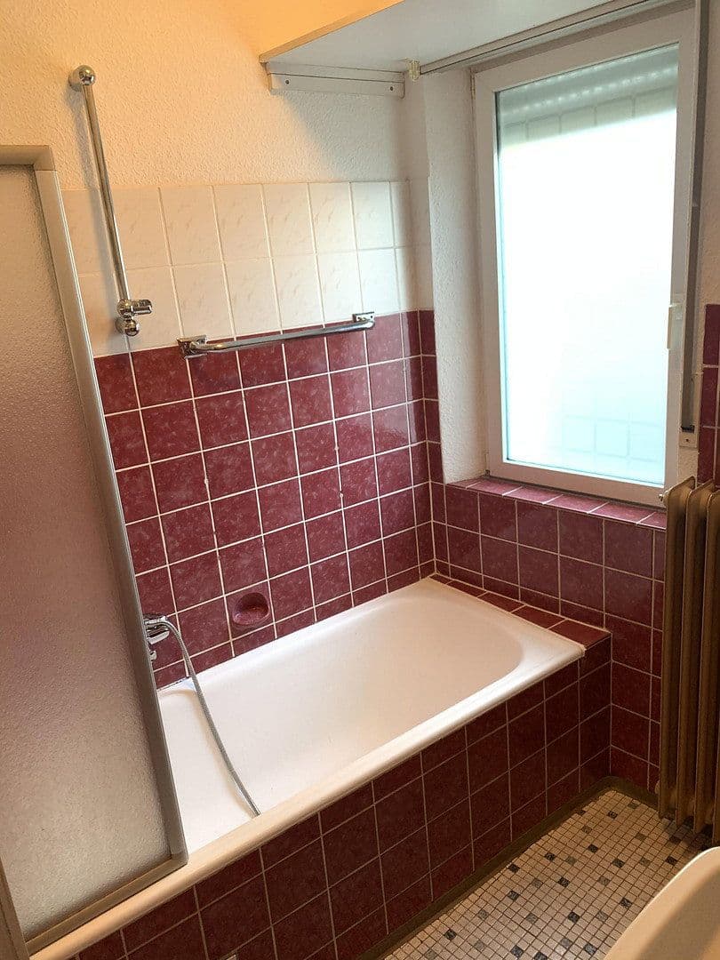 Prenájom bytu 3-izbový 85 m², Nürnberger Straße 13, Schnaittach, Bavorsko Prenájom bytu 3-izbový 85 m², Nürnberger Straße 13, Schnaittach, Bavorsko
