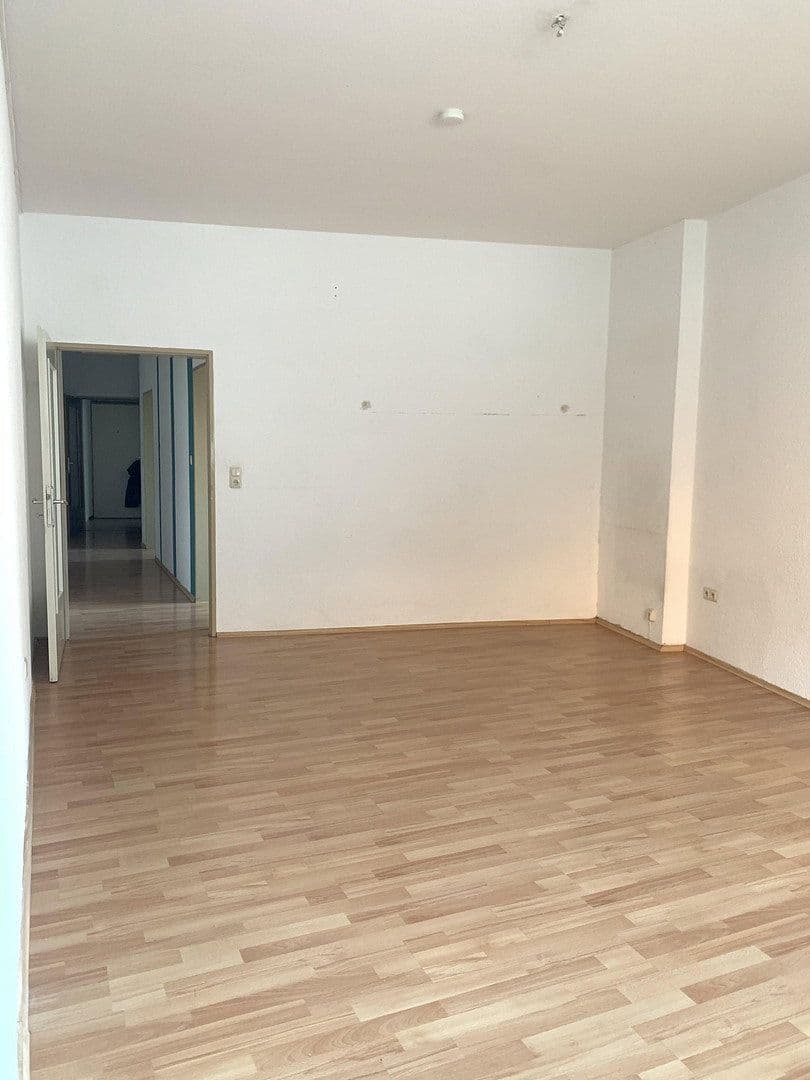 Prenájom bytu 3-izbový 85 m², Nürnberger Straße 13, Schnaittach, Bavorsko Prenájom bytu 3-izbový 85 m², Nürnberger Straße 13, Schnaittach, Bavorsko