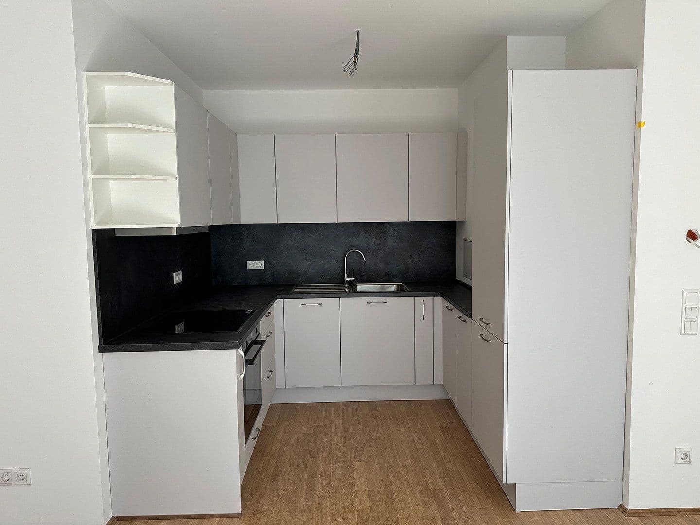 Prenájom bytu 2-izbový 61 m², Malmöer Straße 28, Berlin, Berlín Prenájom bytu 2-izbový 61 m², Malmöer Straße 28, Berlin, Berlín