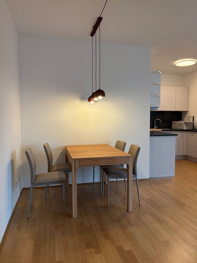 Prenájom bytu 2-izbový 61 m², Malmöer Straße 28, Berlin, Berlín Prenájom bytu 2-izbový 61 m², Malmöer Straße 28, Berlin, Berlín