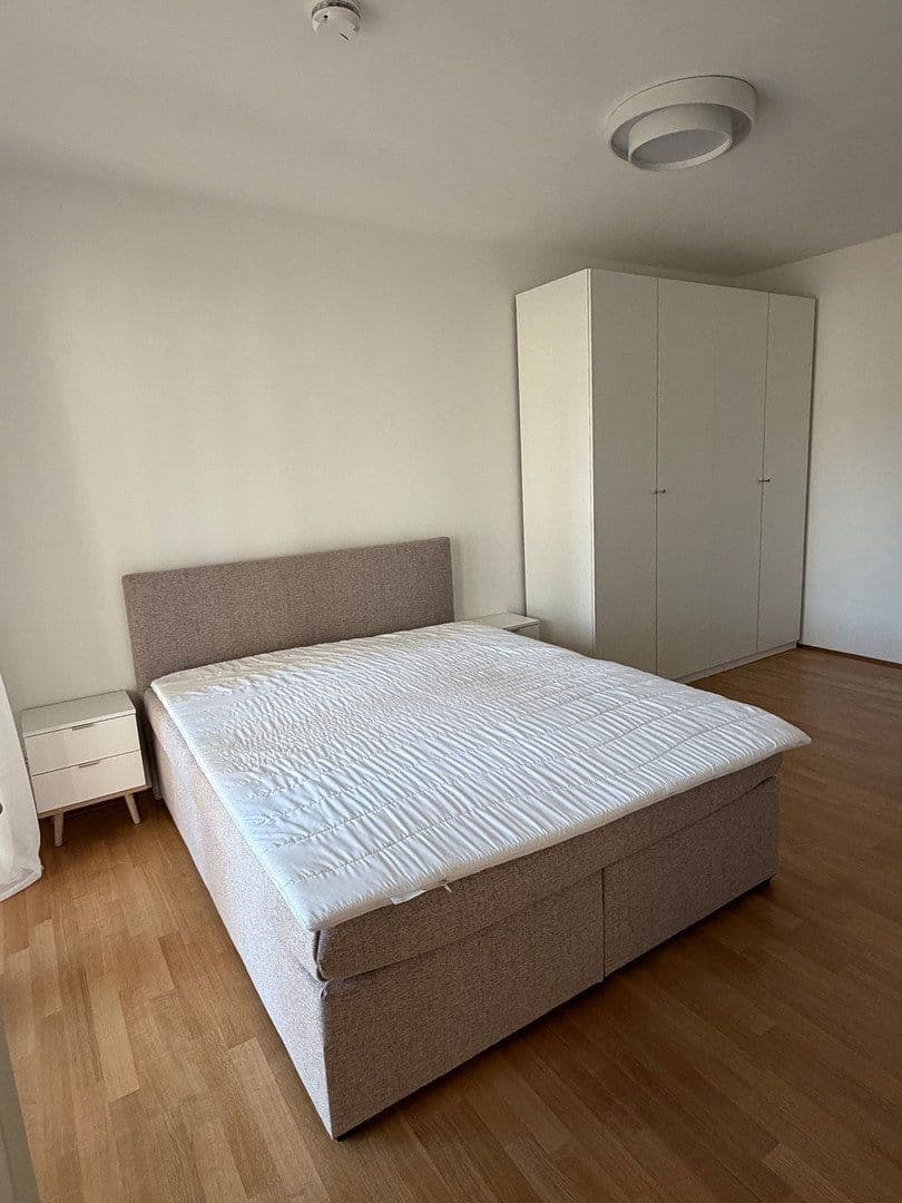 Prenájom bytu 2-izbový 61 m², Malmöer Straße 28, Berlin, Berlín Prenájom bytu 2-izbový 61 m², Malmöer Straße 28, Berlin, Berlín