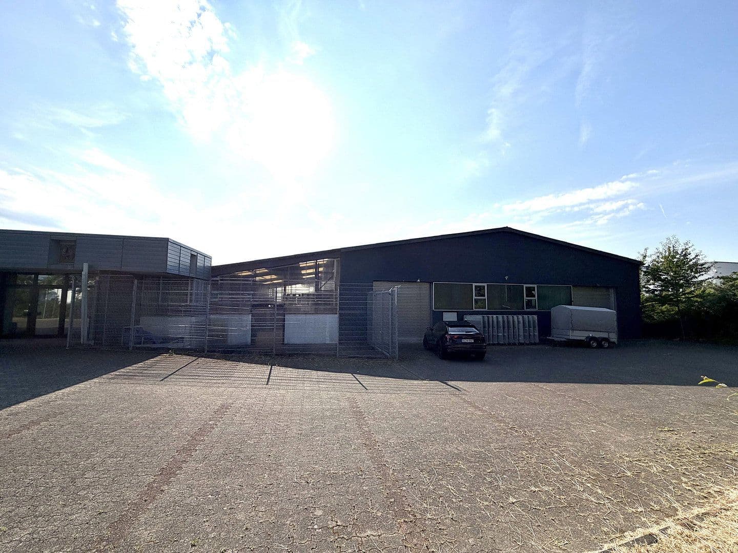 Predaj nebytového priestoru 4.641 m², Humboldtstraße, 9-11, 9-11, Neunkirchen-Seelscheid, Severné Porýnie - Westfálsko Predaj nebytového priestoru 4.641 m², Humboldtstraße, 9-11, 9-11, Neunkirchen-Seelscheid, Severné Porýnie - Westfálsko