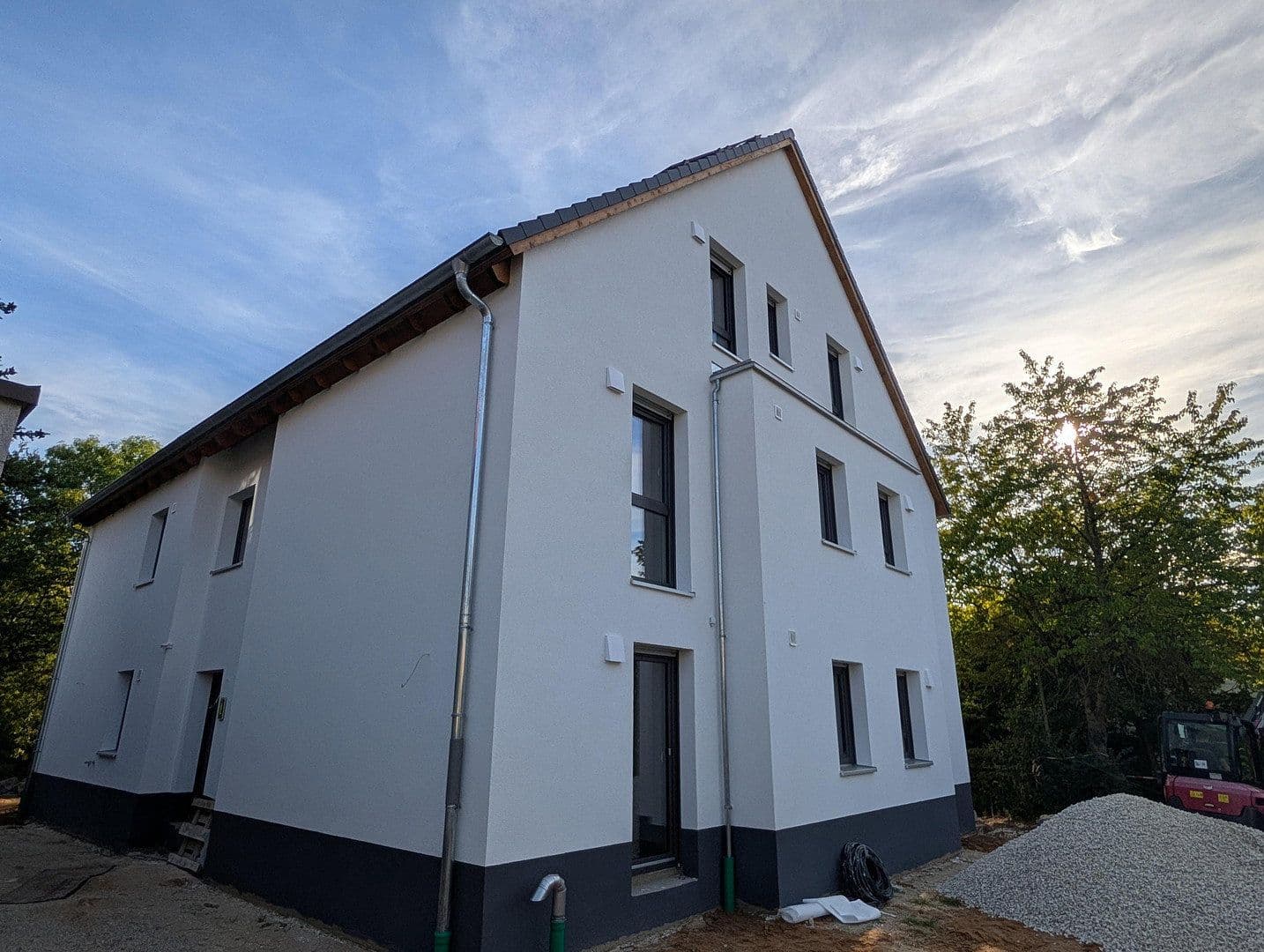 Prenájom bytu 4-izbový 108 m², Lehmgrubenweg 12, Erlangen, Bavorsko Prenájom bytu 4-izbový 108 m², Lehmgrubenweg 12, Erlangen, Bavorsko
