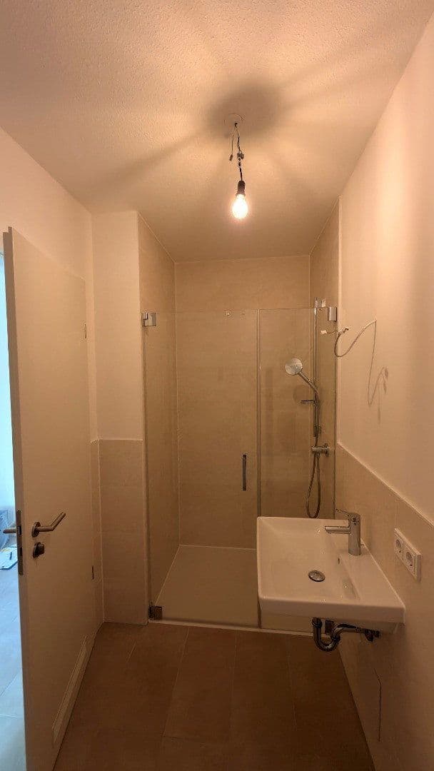 Prenájom bytu 2-izbový 48 m², Lilli-Kurowski-Str. 9, München, Bavorsko Prenájom bytu 2-izbový 48 m², Lilli-Kurowski-Str. 9, München, Bavorsko