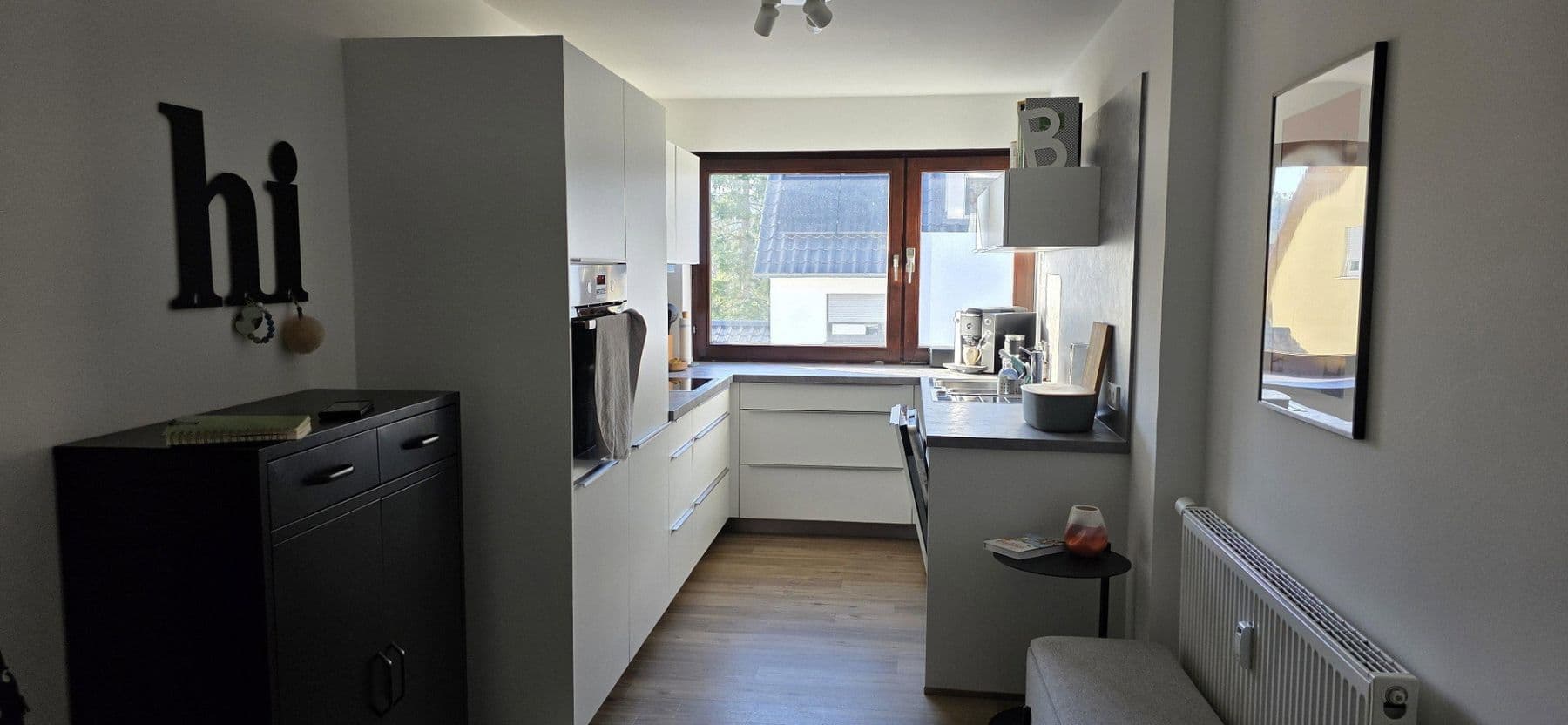 Prenájom bytu 3-izbový 114 m², Stuttgart, Bádensko-Wurttembersko Prenájom bytu 3-izbový 114 m², Stuttgart, Bádensko-Wurttembersko