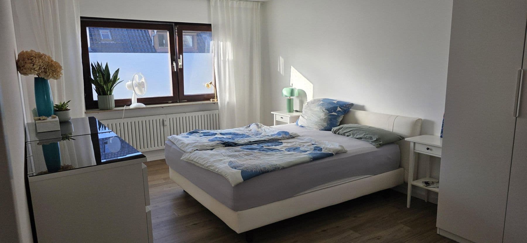 Prenájom bytu 3-izbový 114 m², Stuttgart, Bádensko-Wurttembersko Prenájom bytu 3-izbový 114 m², Stuttgart, Bádensko-Wurttembersko