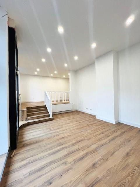 Prenájom kancelárie 55 m², Friedberger Landstraße 98, Frankfurt am Main, Hesensko Prenájom kancelárie 55 m², Friedberger Landstraße 98, Frankfurt am Main, Hesensko