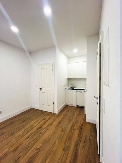 Prenájom kancelárie 55 m², Friedberger Landstraße 98, Frankfurt am Main, Hesensko Prenájom kancelárie 55 m², Friedberger Landstraße 98, Frankfurt am Main, Hesensko