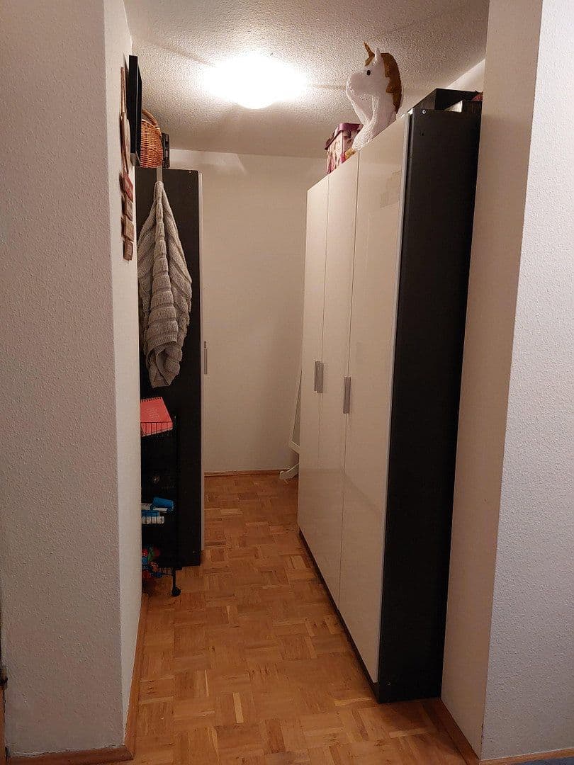 Prenájom bytu 3-izbový 80 m², Walter-Gropius-Str. 1, Reutlingen, Bádensko-Wurttembersko Prenájom bytu 3-izbový 80 m², Walter-Gropius-Str. 1, Reutlingen, Bádensko-Wurttembersko