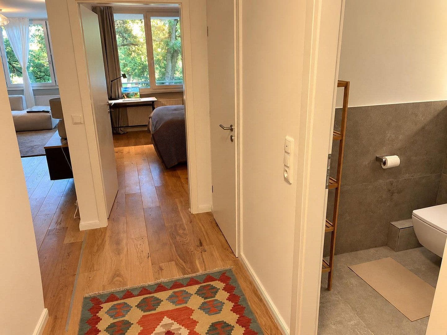Prenájom bytu 2-izbový 60 m², Hamburg, Hamburg Prenájom bytu 2-izbový 60 m², Hamburg, Hamburg