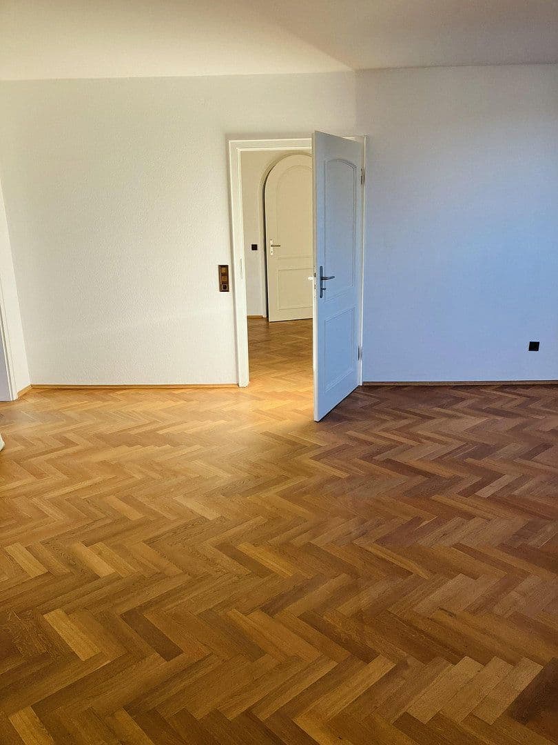 Prenájom bytu 4-izbový 115 m², Brachttal, Hesensko Prenájom bytu 4-izbový 115 m², Brachttal, Hesensko