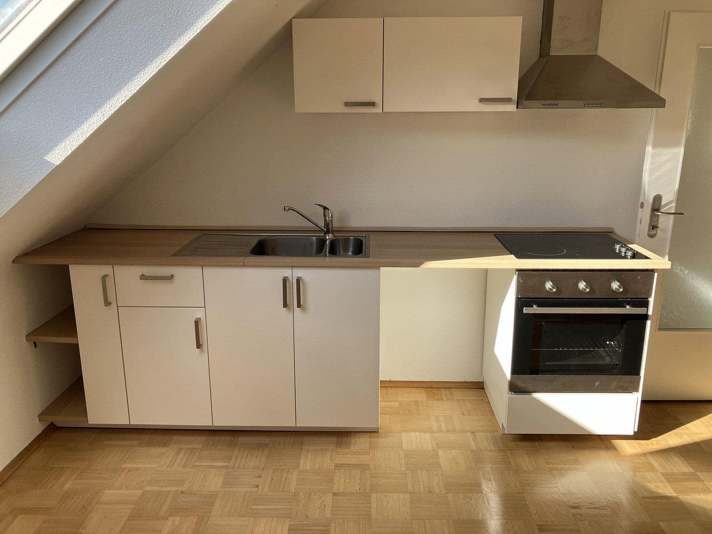 Prenájom bytu 4-izbový 115 m², Brachttal, Hesensko Prenájom bytu 4-izbový 115 m², Brachttal, Hesensko