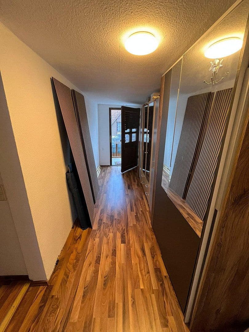 Prenájom bytu 3-izbový 87 m², Johann-Wilhelm-Straße 86, Wilhelmsfeld, Bádensko-Wurttembersko Prenájom bytu 3-izbový 87 m², Johann-Wilhelm-Straße 86, Wilhelmsfeld, Bádensko-Wurttembersko
