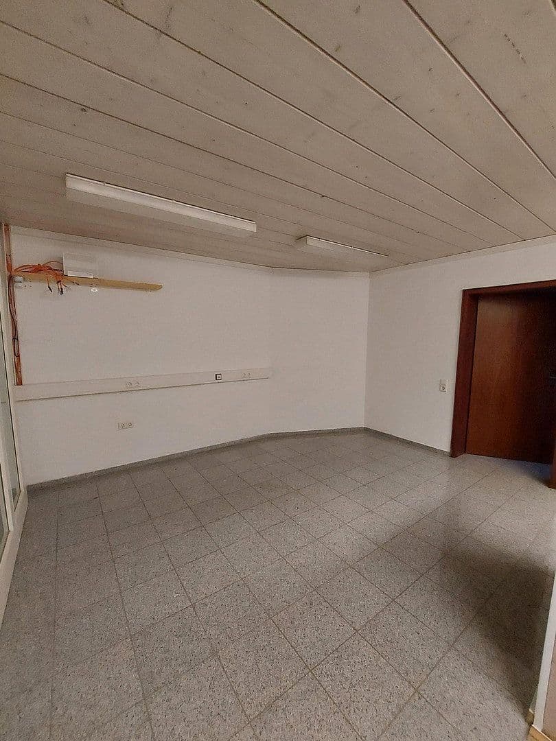 Prenájom kancelárie 75 m², Am zinken 3a, Karlsruhe neureut, Bádensko-Wurttembersko Prenájom kancelárie 75 m², Am zinken 3a, Karlsruhe neureut, Bádensko-Wurttembersko