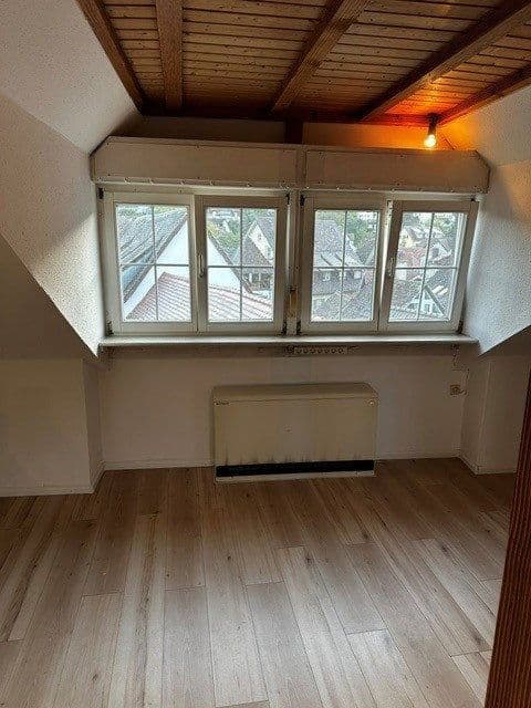 Prenájom bytu 1-izbový 44 m², Staufen im Breisgau, Bádensko-Wurttembersko Prenájom bytu 1-izbový 44 m², Staufen im Breisgau, Bádensko-Wurttembersko