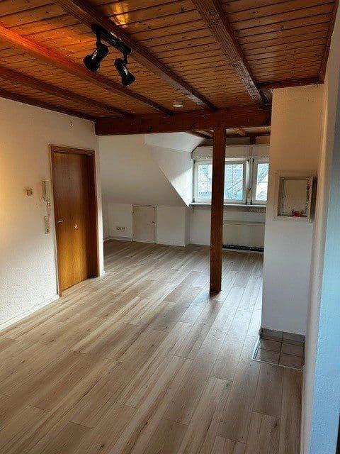 Prenájom bytu 1-izbový 44 m², Staufen im Breisgau, Bádensko-Wurttembersko Prenájom bytu 1-izbový 44 m², Staufen im Breisgau, Bádensko-Wurttembersko