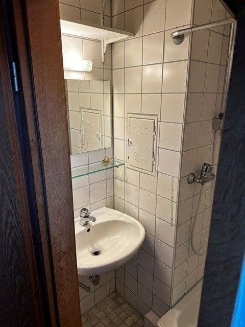 Prenájom bytu 1-izbový 44 m², Staufen im Breisgau, Bádensko-Wurttembersko Prenájom bytu 1-izbový 44 m², Staufen im Breisgau, Bádensko-Wurttembersko