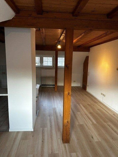Prenájom bytu 1-izbový 44 m², Staufen im Breisgau, Bádensko-Wurttembersko Prenájom bytu 1-izbový 44 m², Staufen im Breisgau, Bádensko-Wurttembersko