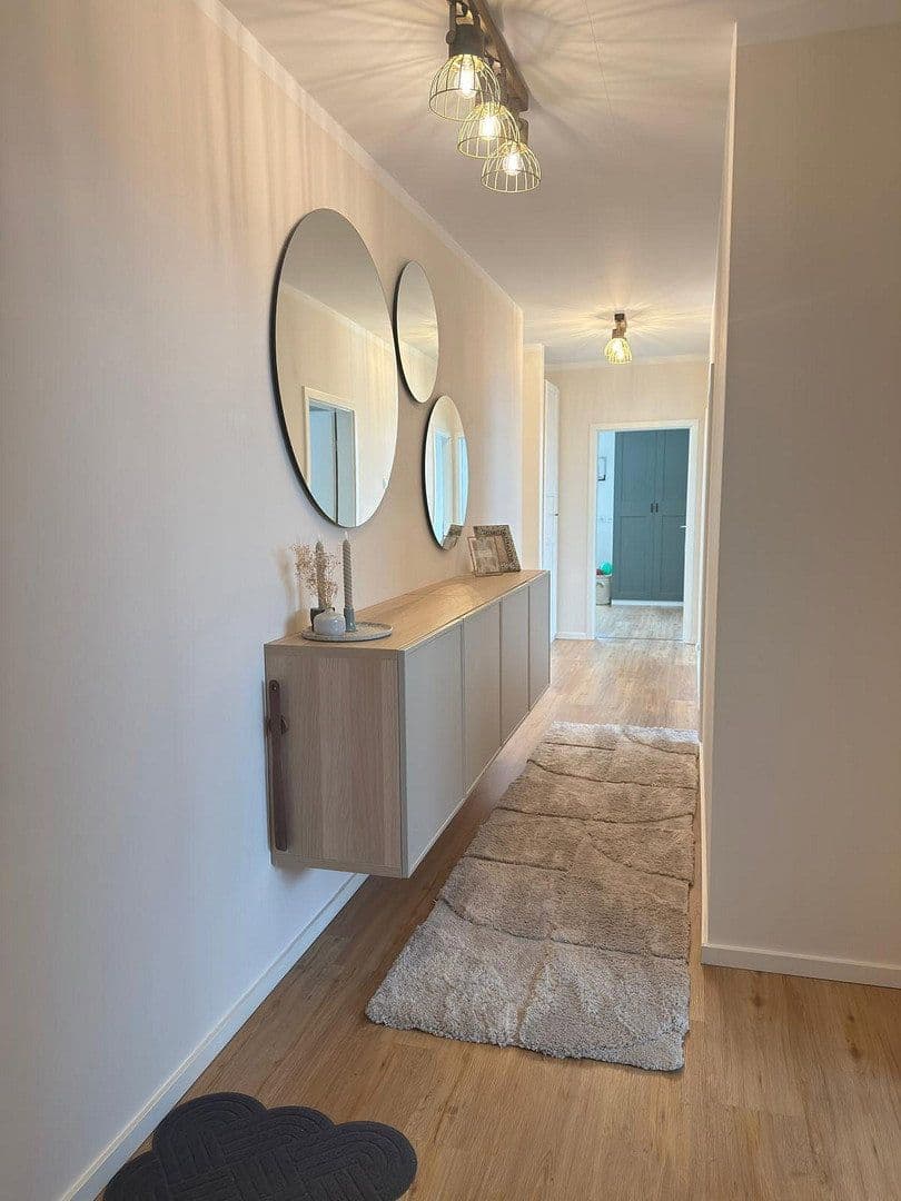Prenájom bytu 4-izbový 128 m², Kurzer Weg 2, Bardowick, Dolné Sasko Prenájom bytu 4-izbový 128 m², Kurzer Weg 2, Bardowick, Dolné Sasko
