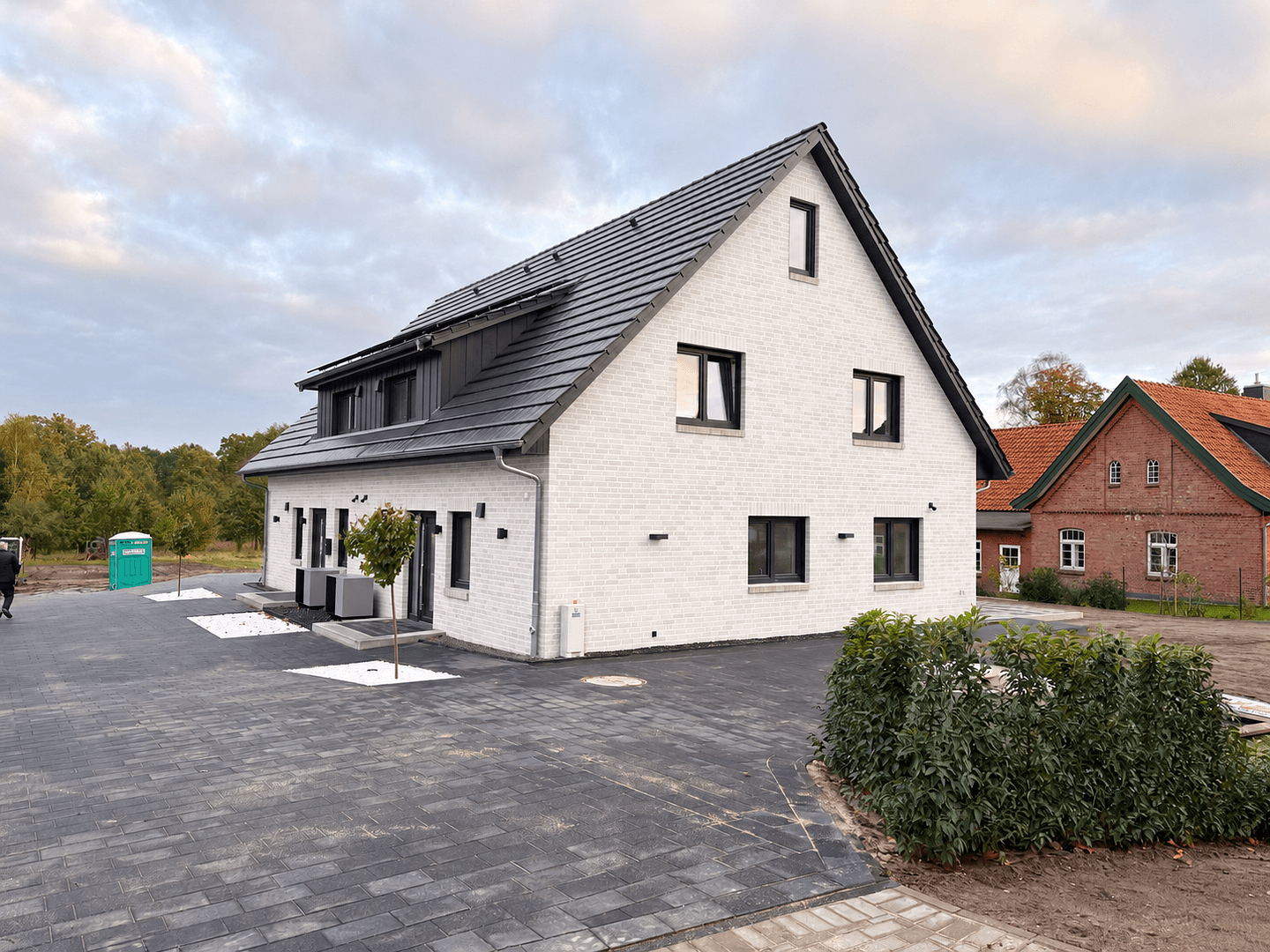 Prenájom domu 132 m², pozemok 360 m², Bergstrasse 12 b und c, Welle, Dolné Sasko Prenájom domu 132 m², pozemok 360 m², Bergstrasse 12 b und c, Welle, Dolné Sasko