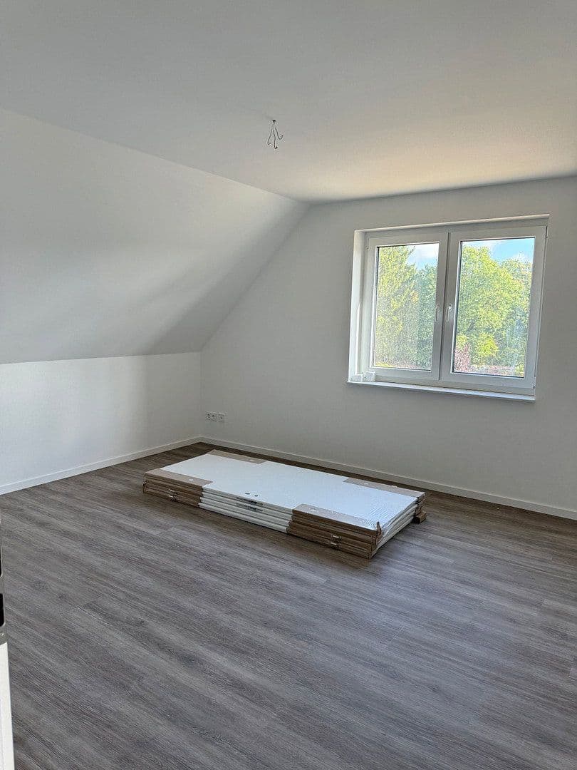Prenájom domu 132 m², pozemok 360 m², Bergstrasse 12 b und c, Welle, Dolné Sasko Prenájom domu 132 m², pozemok 360 m², Bergstrasse 12 b und c, Welle, Dolné Sasko