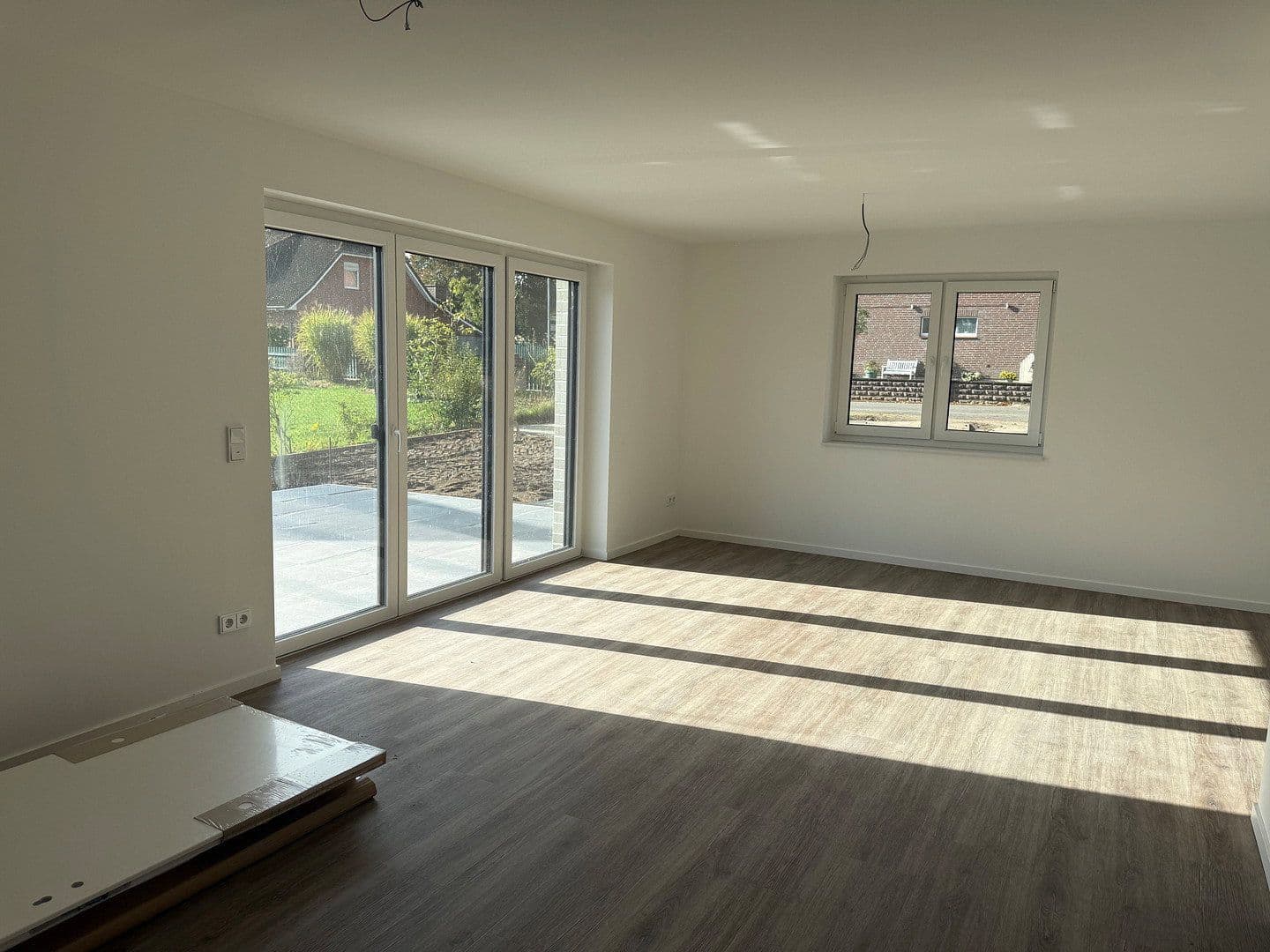 Prenájom domu 132 m², pozemok 360 m², Bergstrasse 12 b und c, Welle, Dolné Sasko Prenájom domu 132 m², pozemok 360 m², Bergstrasse 12 b und c, Welle, Dolné Sasko