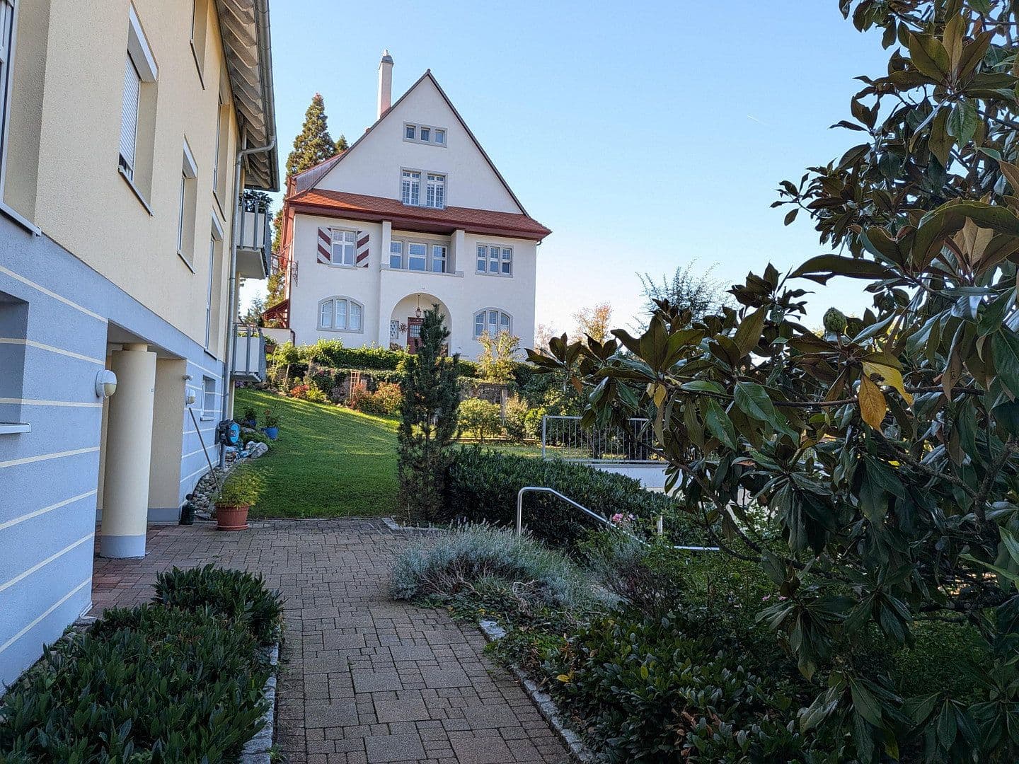 Prenájom bytu 2-izbový 105 m², Markgrafenstrasse 1, Badenweiler, Bádensko-Wurttembersko Prenájom bytu 2-izbový 105 m², Markgrafenstrasse 1, Badenweiler, Bádensko-Wurttembersko