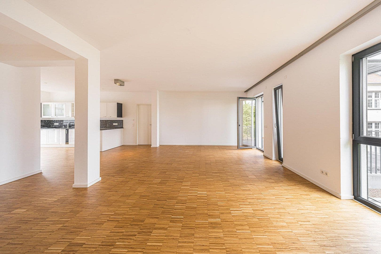 Predaj bytu 5-izbový 160 m², Leipzig, Sasko Predaj bytu 5-izbový 160 m², Leipzig, Sasko