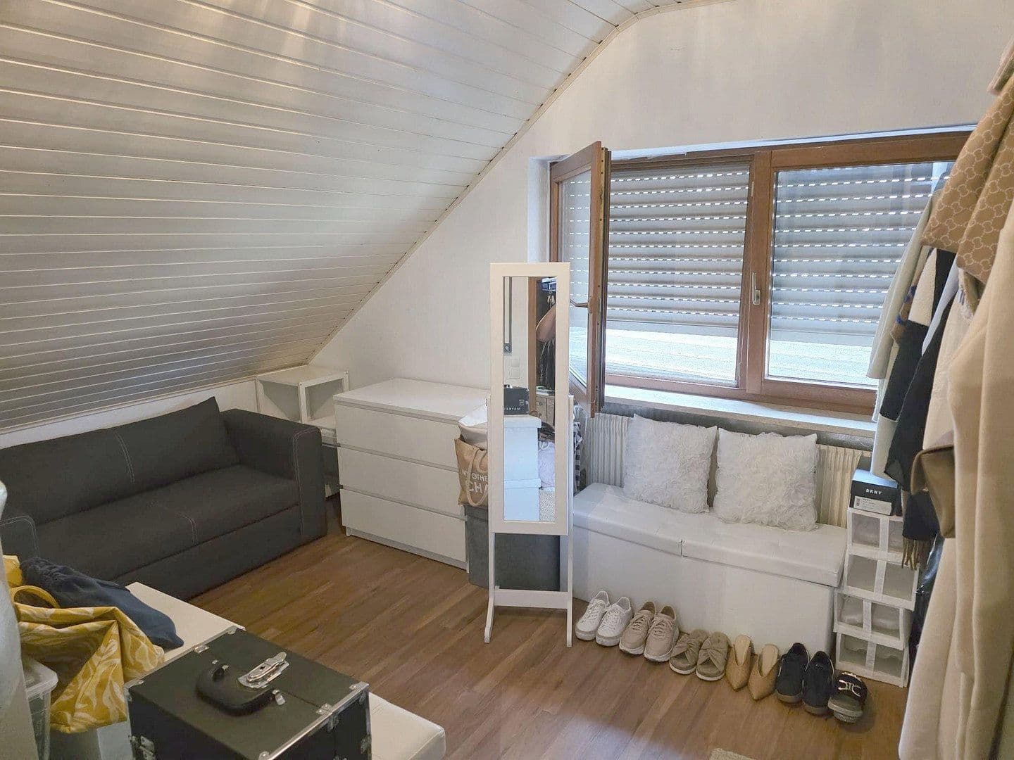 Prenájom bytu 4-izbový 97 m², Würzburg, Bavorsko Prenájom bytu 4-izbový 97 m², Würzburg, Bavorsko