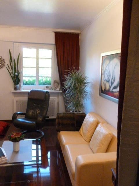 Predaj bytu 2-izbový 51 m², Berlin, Berlín Predaj bytu 2-izbový 51 m², Berlin, Berlín