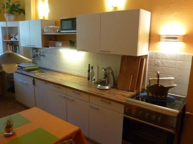 Predaj bytu 2-izbový 51 m², Berlin, Berlín Predaj bytu 2-izbový 51 m², Berlin, Berlín