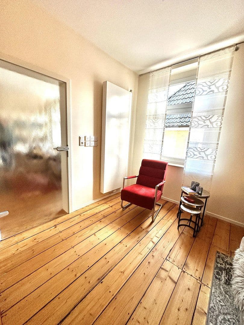 Prenájom bytu 6-izbový 155 m², Hauptstraße, 132, Schwelm, Severné Porýnie - Westfálsko Prenájom bytu 6-izbový 155 m², Hauptstraße, 132, Schwelm, Severné Porýnie - Westfálsko