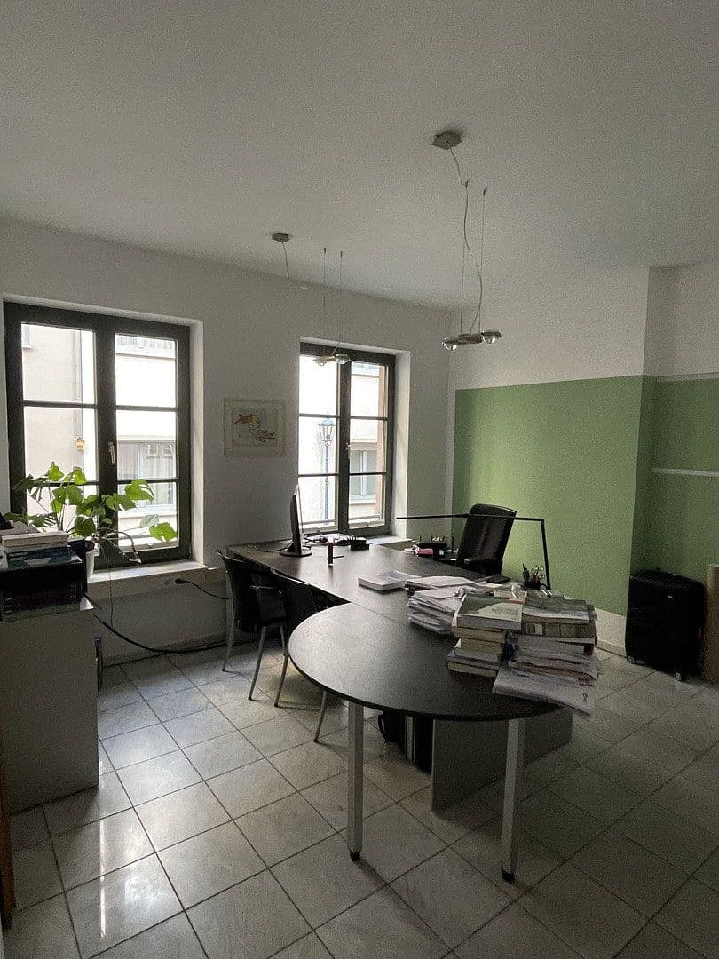 Prenájom kancelárie 125 m², Köln, Severné Porýnie - Westfálsko Prenájom kancelárie 125 m², Köln, Severné Porýnie - Westfálsko