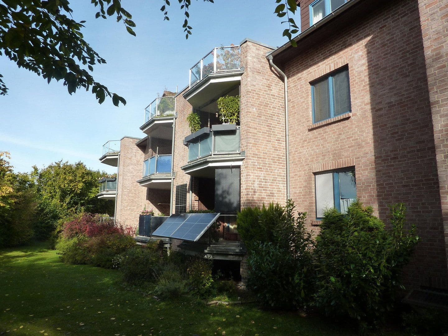 Predaj domu 830 m², pozemok 3.300 m², Uelzen, Dolné Sasko Predaj domu 830 m², pozemok 3.300 m², Uelzen, Dolné Sasko