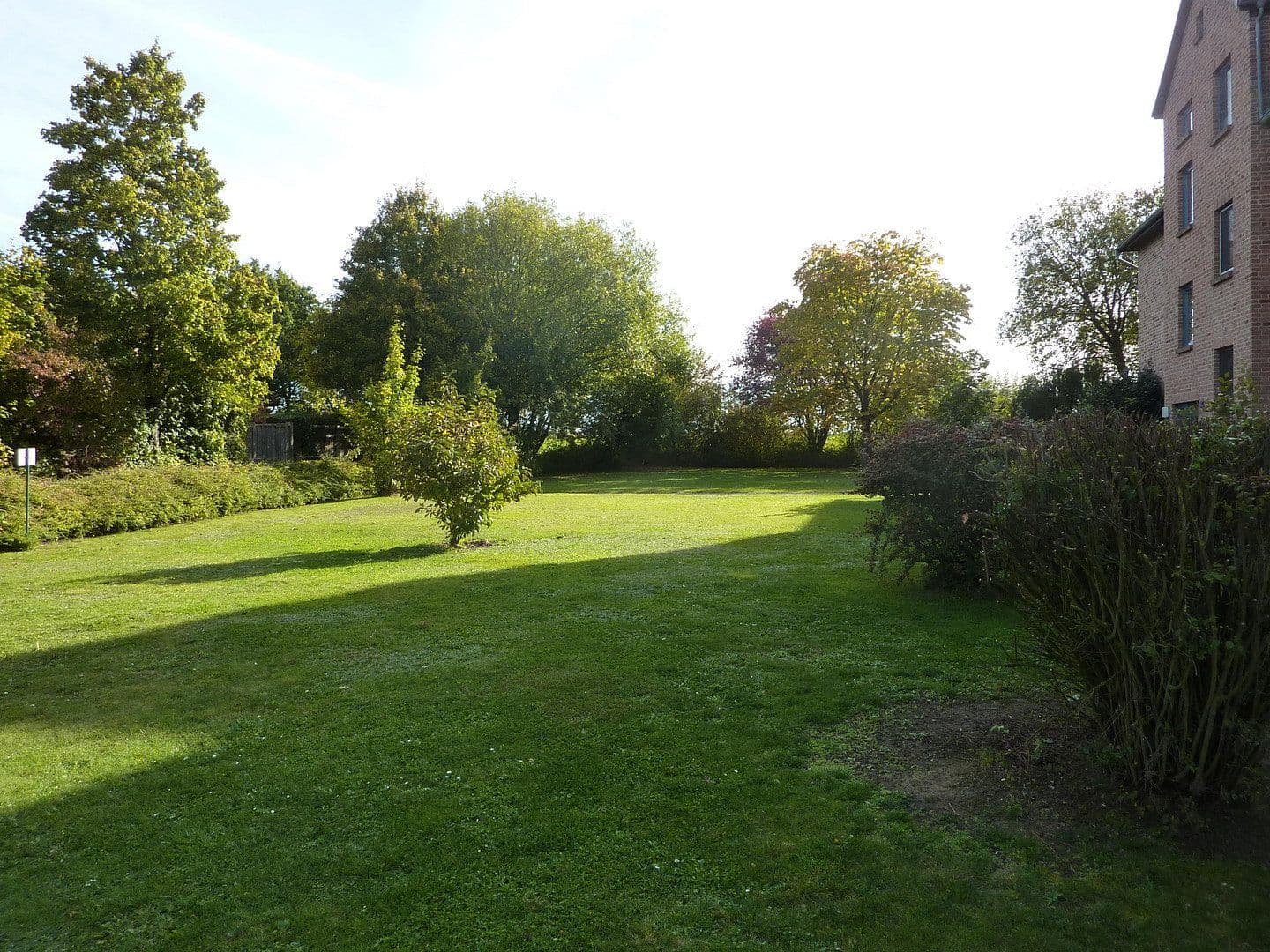 Predaj domu 830 m², pozemok 3.300 m², Uelzen, Dolné Sasko Predaj domu 830 m², pozemok 3.300 m², Uelzen, Dolné Sasko