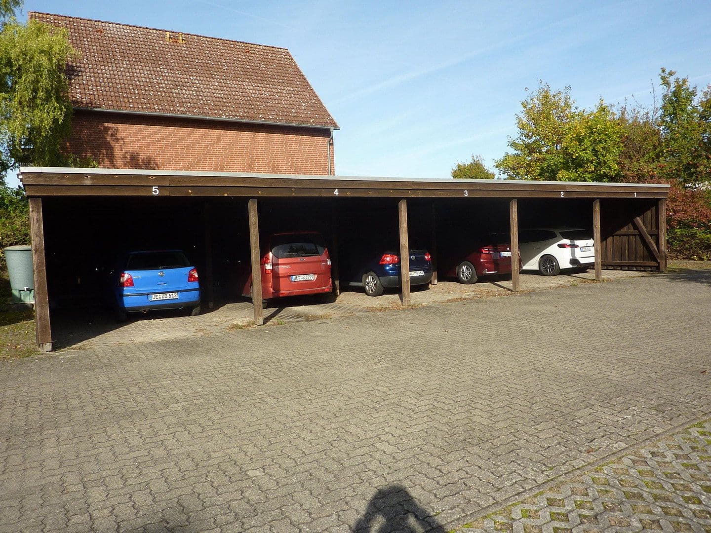 Predaj domu 830 m², pozemok 3.300 m², Uelzen, Dolné Sasko Predaj domu 830 m², pozemok 3.300 m², Uelzen, Dolné Sasko