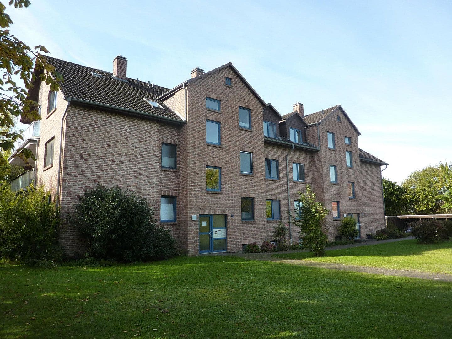 Predaj domu 830 m², pozemok 3.300 m², Uelzen, Dolné Sasko Predaj domu 830 m², pozemok 3.300 m², Uelzen, Dolné Sasko