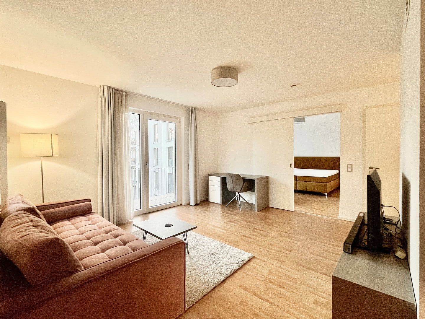 Prenájom bytu 2-izbový 63 m², Dörpfeldstraße 5, Berlin, Berlín Prenájom bytu 2-izbový 63 m², Dörpfeldstraße 5, Berlin, Berlín