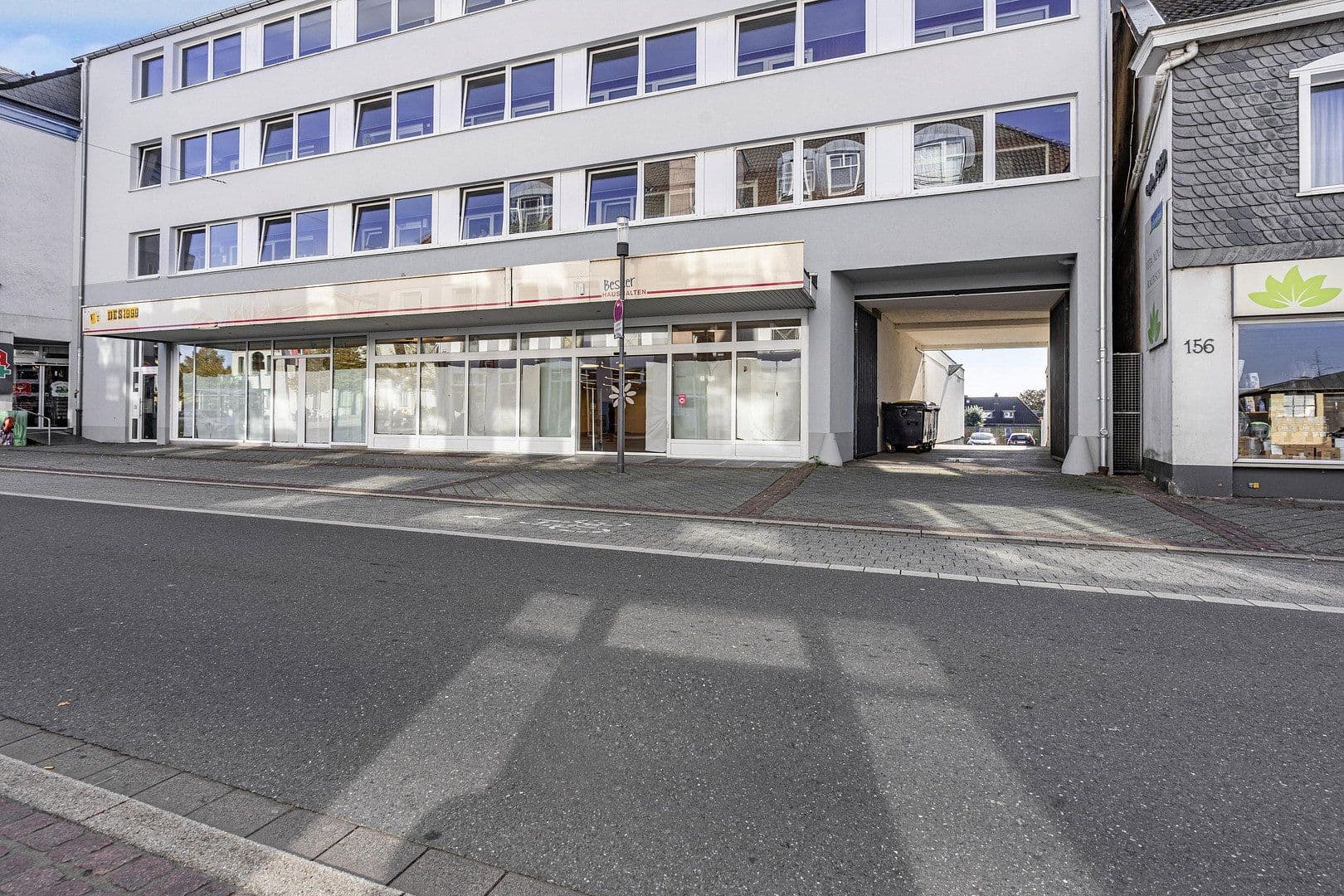 Prenájom nebytového priestoru 605 m², Hauptstraße 154, Heiligenhaus, Severné Porýnie - Westfálsko Prenájom nebytového priestoru 605 m², Hauptstraße 154, Heiligenhaus, Severné Porýnie - Westfálsko