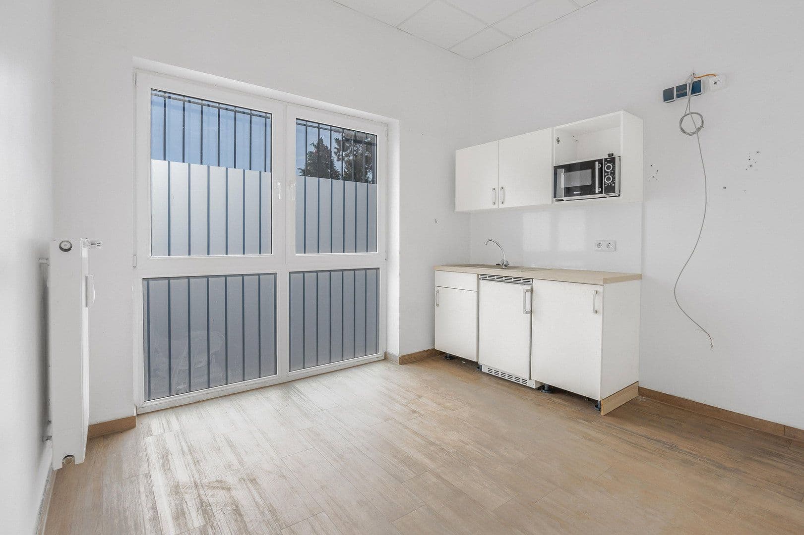 Prenájom nebytového priestoru 605 m², Hauptstraße 154, Heiligenhaus, Severné Porýnie - Westfálsko Prenájom nebytového priestoru 605 m², Hauptstraße 154, Heiligenhaus, Severné Porýnie - Westfálsko