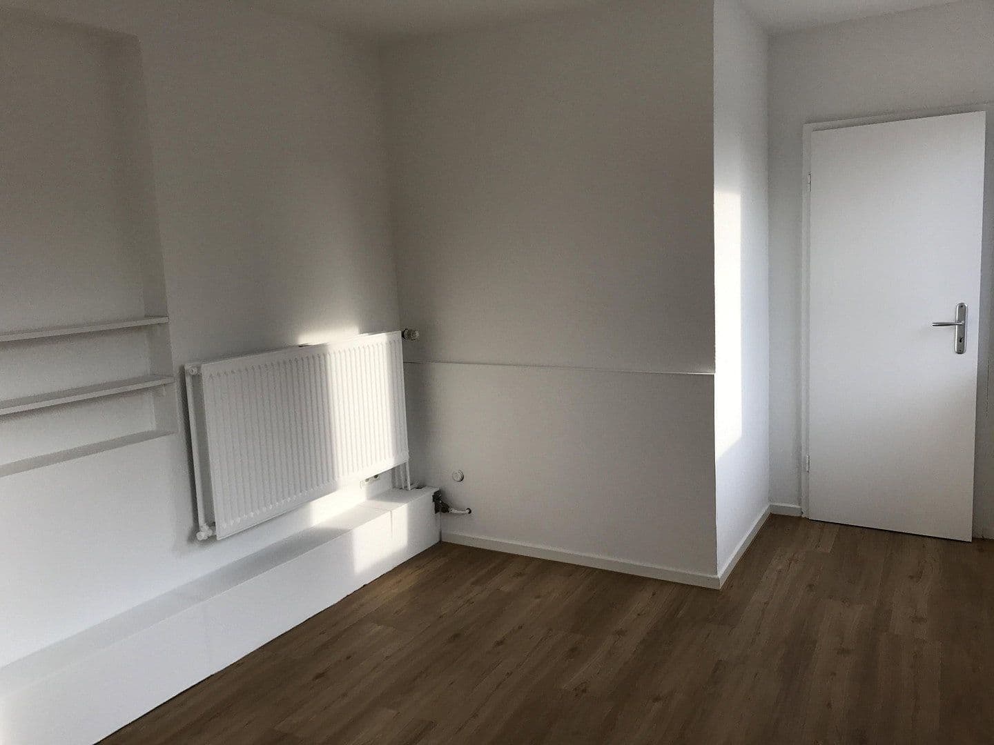 Prenájom bytu 4-izbový 126 m², Hamburg, Hamburg Prenájom bytu 4-izbový 126 m², Hamburg, Hamburg